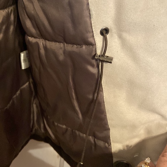 Women’s size S waterproof winter coat - Picture 9 of 11